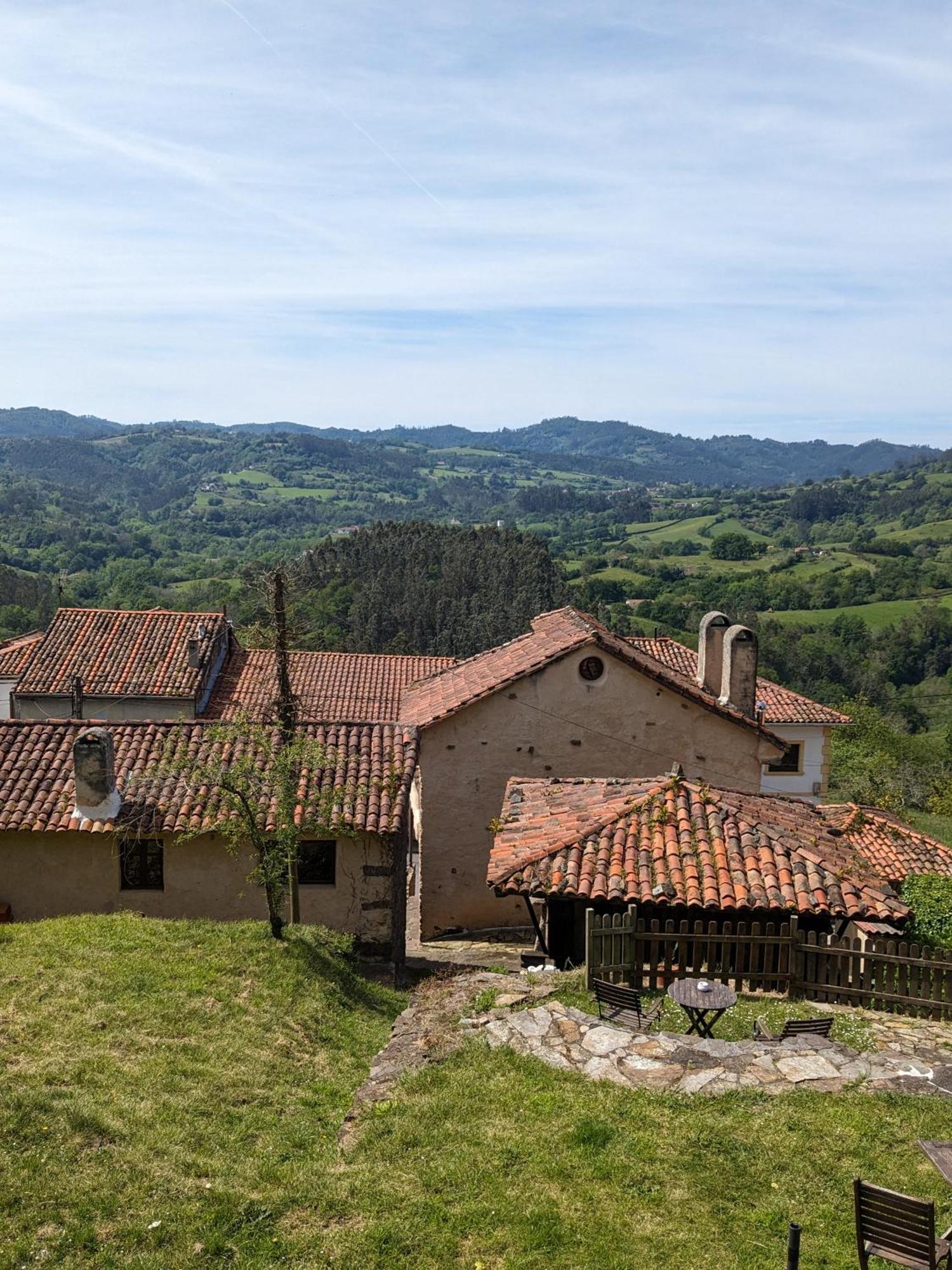 Las Casas De Isu Villaviciosa  Buitenkant foto